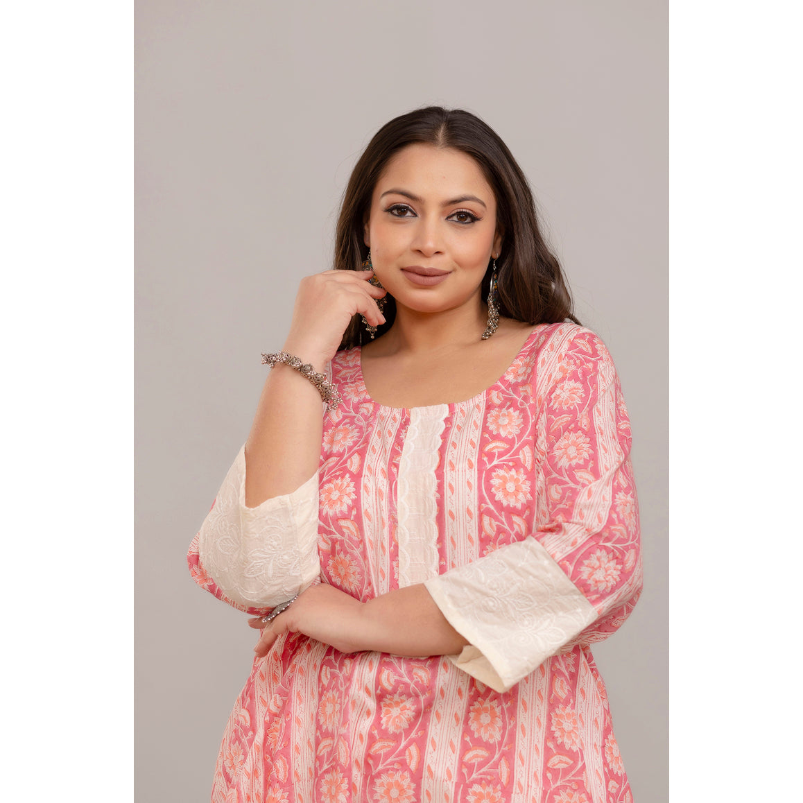 Pink Kurta & Kurta With Lace Detailing