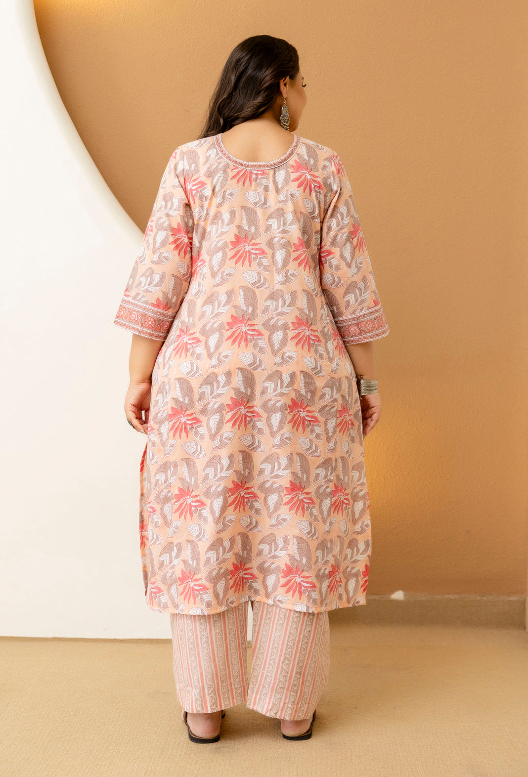 Plus Size Peach Floral Cotton Kurta Pant Set for Women