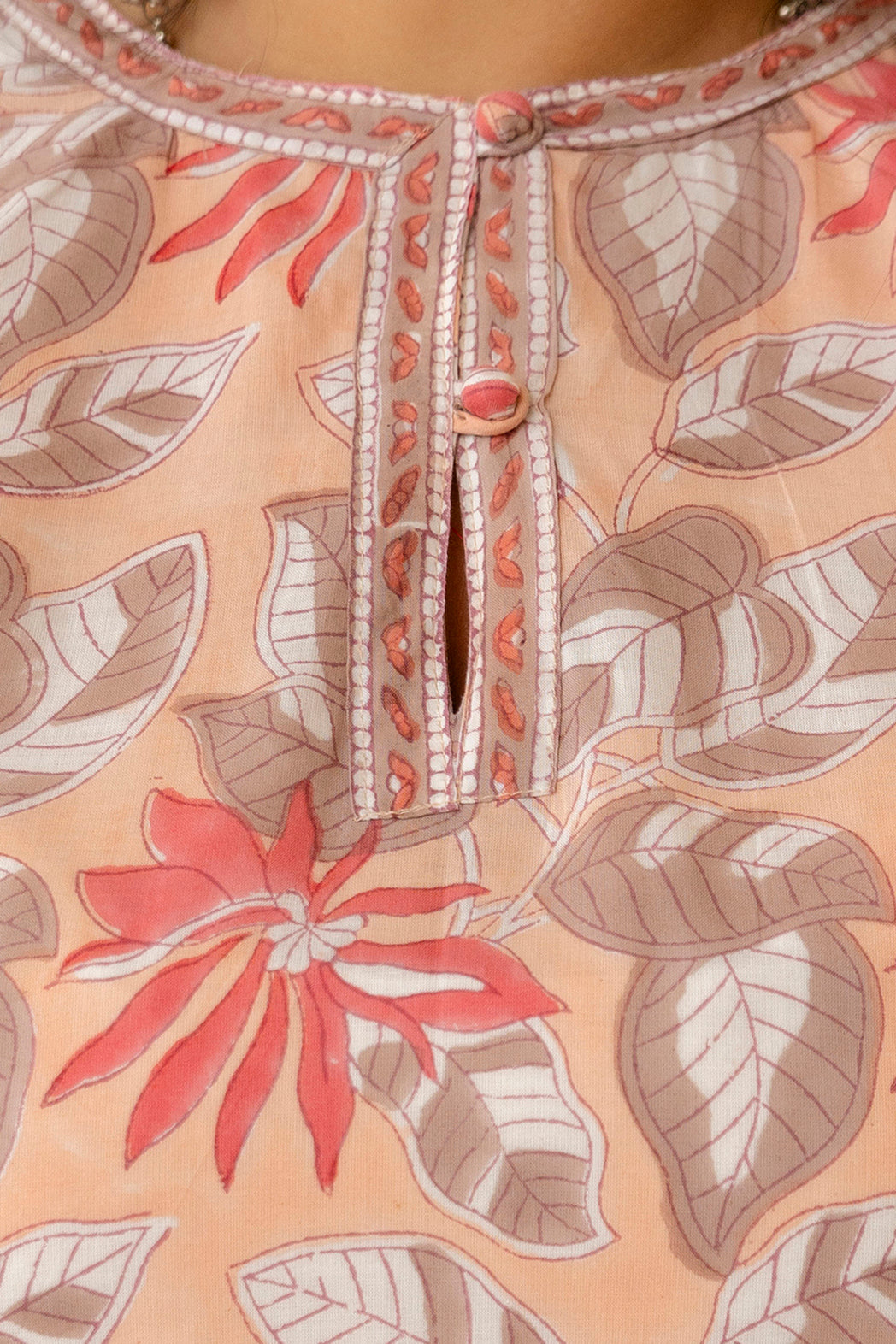 Plus Size Peach Floral Cotton Kurta Pant Set for Women